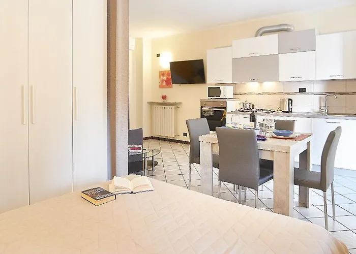 Sorelle Anna * 메이나